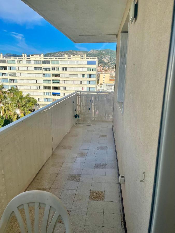 Le Marsouin Yourhosthelper Toulon Bagian luar foto